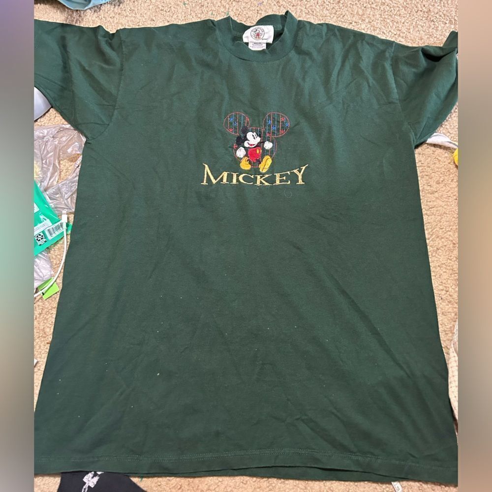 Vintage Mickey Mouse Embroidered Tshirt